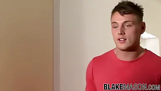 British merry jocks Henry Samson and Tyler Hirst enjoy blowjob
